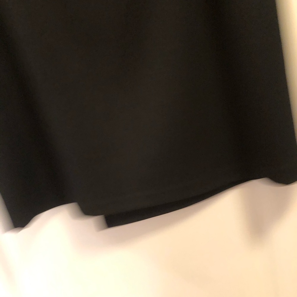 Skirt - Picture 3 of 3
